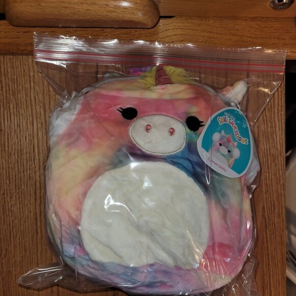 Squishmallows, Esmeralda the Unicorn - Picture 4 of 4